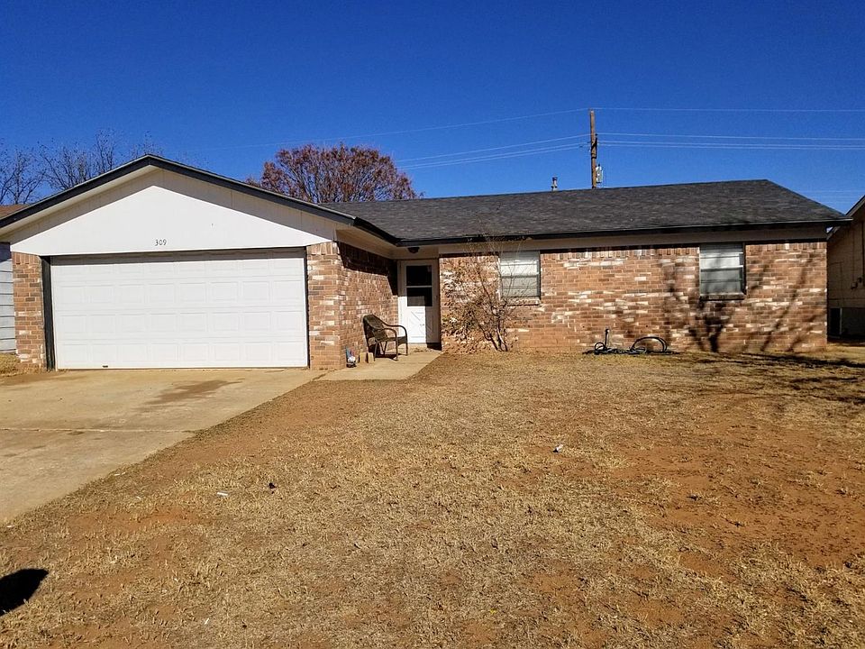 1st image of 309 Pecan St