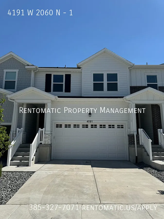 3 bed, 2.5 bath, 2210 sqft, $2,299 — Photo 1