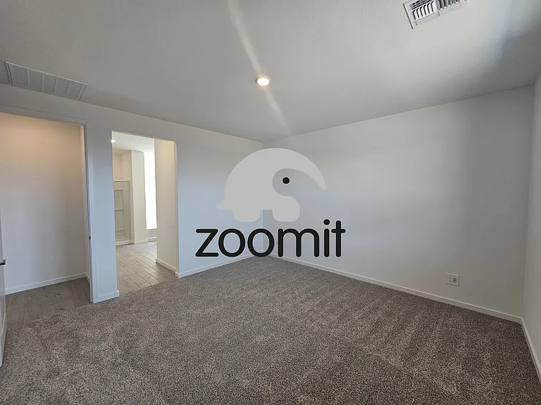 16047 W Honeysuckle Dr — Photo 16