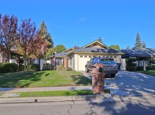 3568 W Beechwood Ave, Fresno, CA
