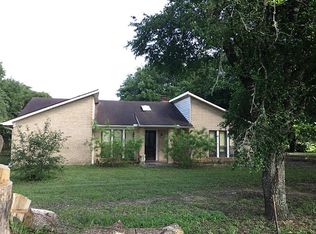 14438 Penick Rd, Waller, TX 77484