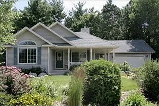 7586 Rolling Meadows Dr photo 1