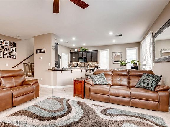 3rd image of 9764 Clifford Walk Ave