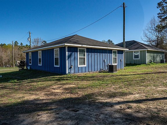 5th image of 10670 Seven Hills Rd