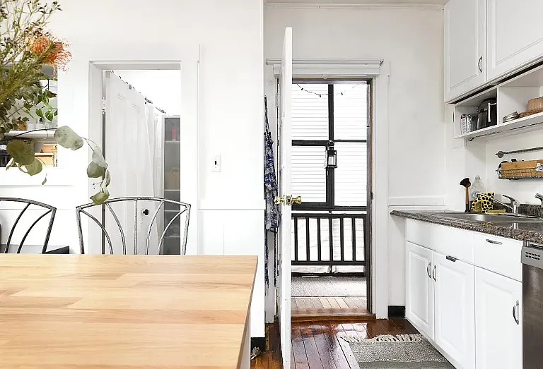 195 Hampshire St #1 — Photo 4