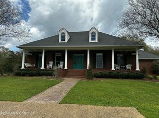 25 Lawrence Rd, Natchez, MS 39120