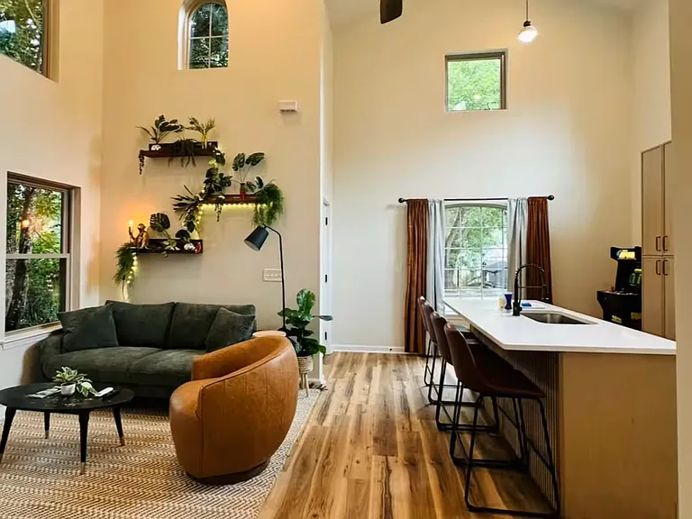 1606 May Ave SE #A — Photo 8