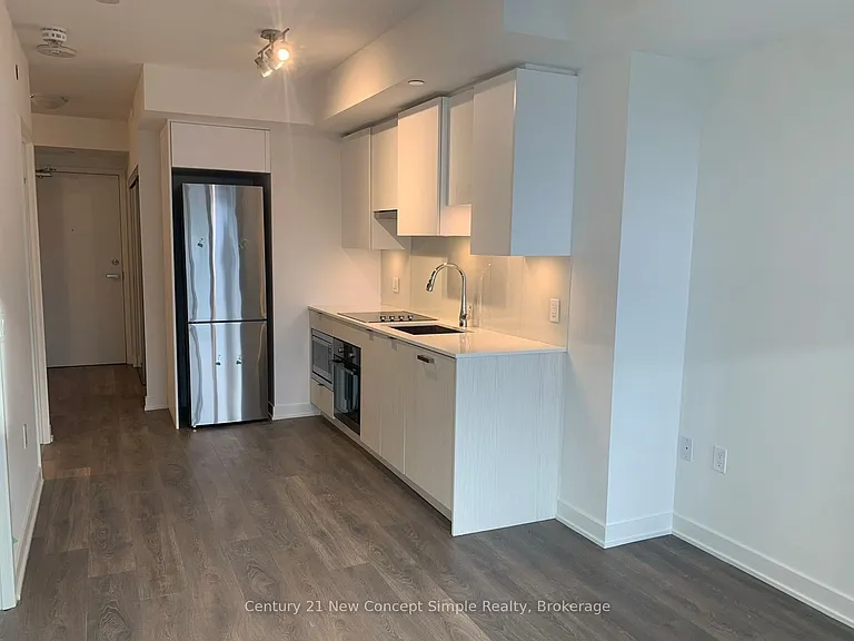 195 Redpath Ave #3211 — Photo 3