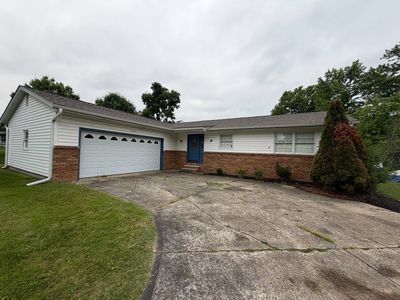 3001 Clifton Ct, Marion, IL, 62959