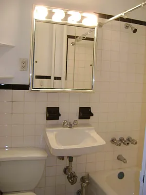 Rented by Keller Williams NYC | media 10