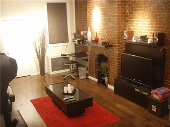 Rented by Kian Realty