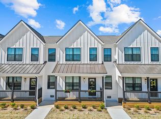 1901 NE J St, Bentonville, AR 72712