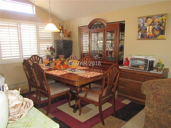 4th image of 3711 Hildebrand Ln