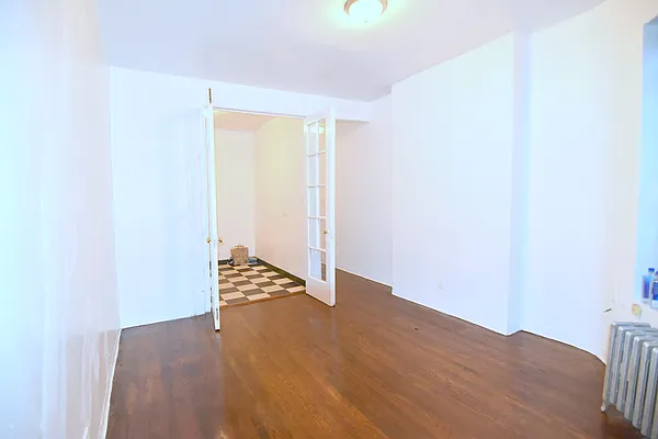 Rented by Manhattan Spaces | media 12