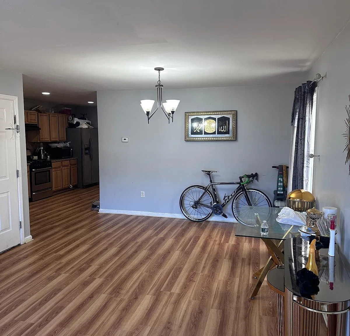 3 bed, 2.0 bath, $2,700 — Photo 4