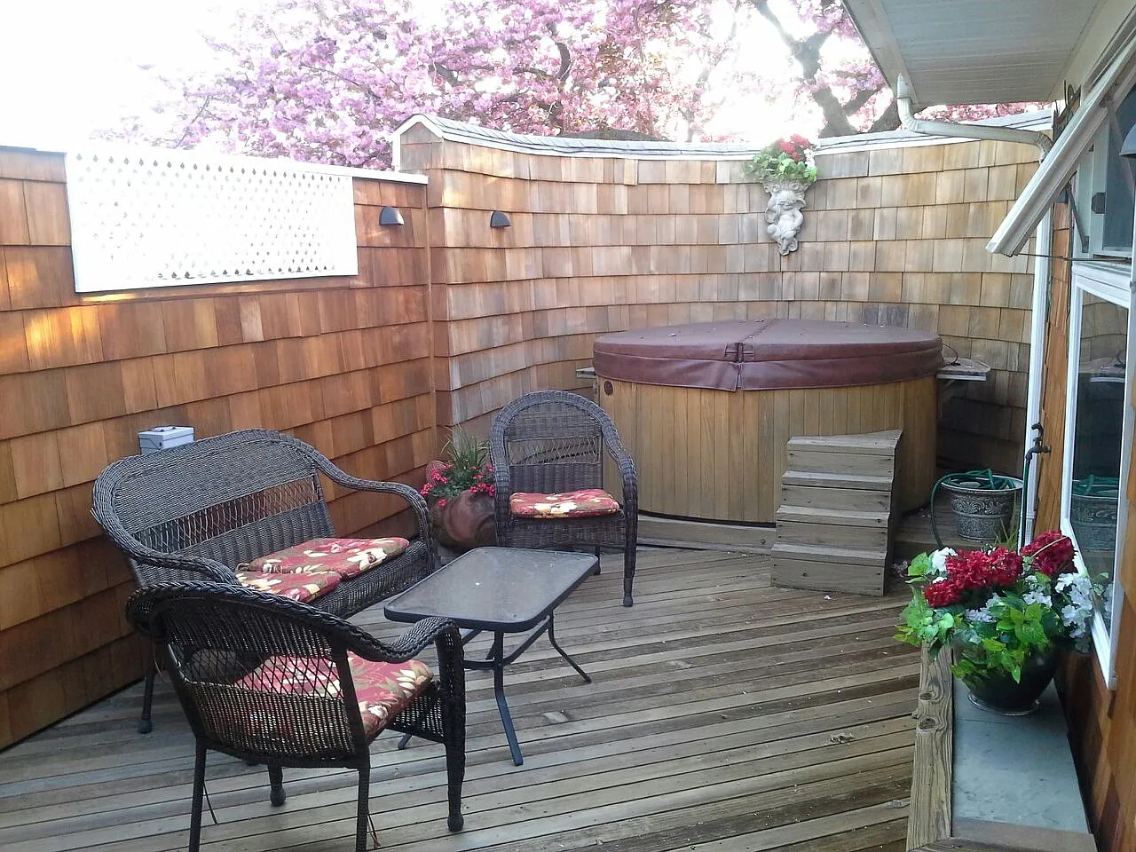 63 11th St photo 1