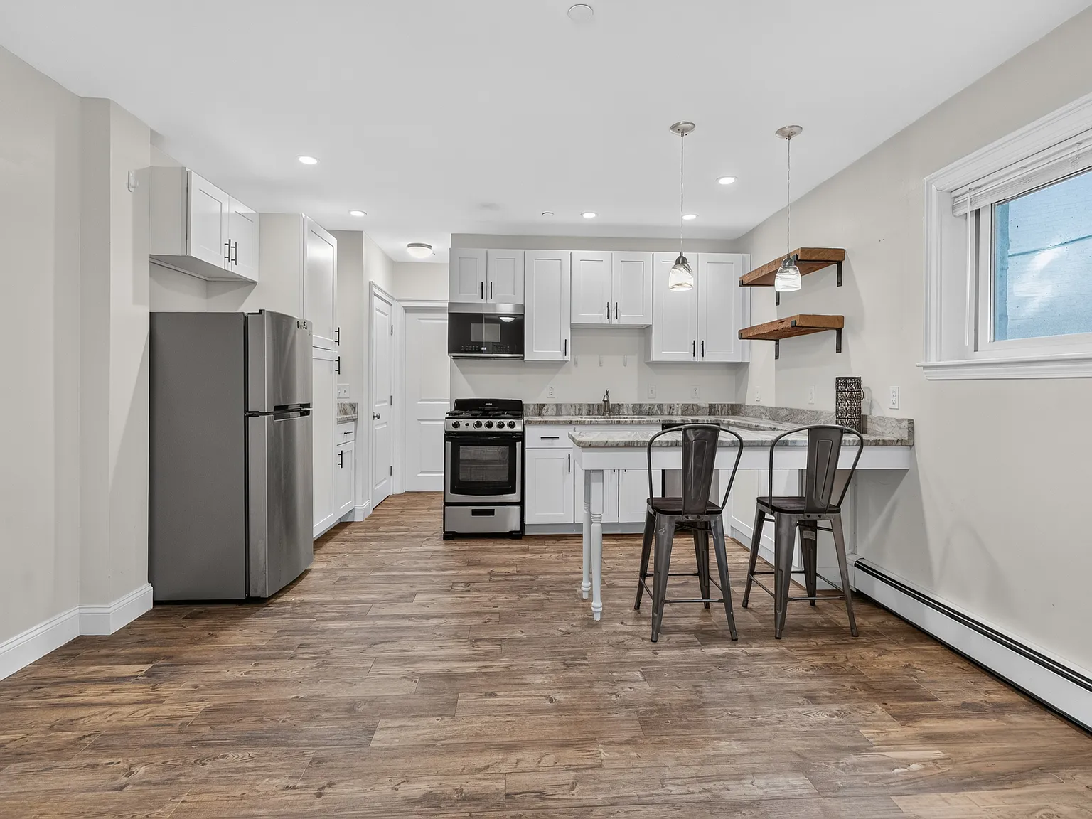 1111 Boylston St — Photo 2