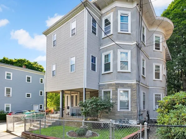 125 Liberty Rd, Somerville, MA 02144