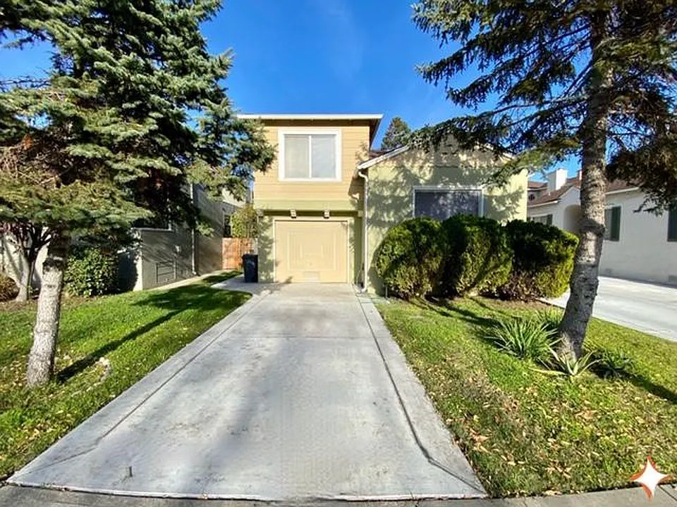 3103 Fernside Blvd