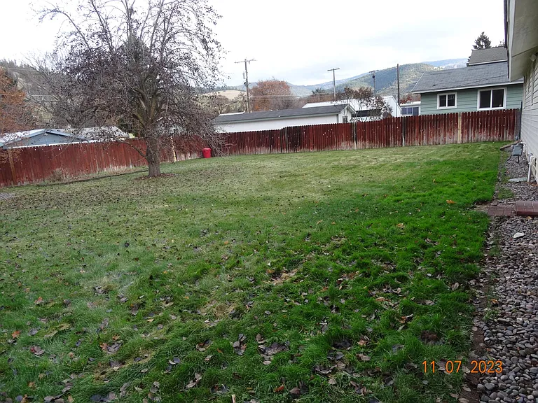 612 Minnesota Ave — Photo 10