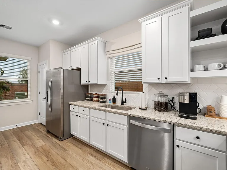 3012 Myrtle Sunset Dr — Photo 5