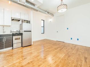 406 Evergreen Ave #2C, Brooklyn, NY 11221