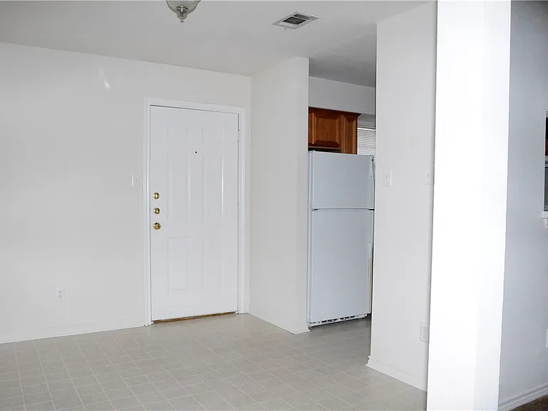 2339 Pronghorn Ln — Photo 4