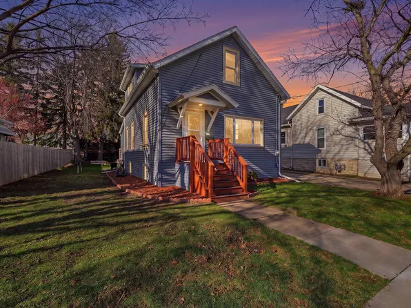 316 E Lincoln Ave, Oshkosh, WI 54901