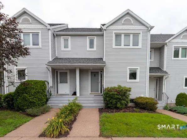 65 Oak Ridge Drive #65, Windsor Locks, CT 06096
