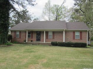 311 Henderson Rd, Jackson, TN 38305