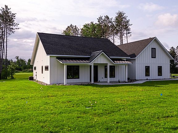 4th image of 3754 Saint Annes Ct