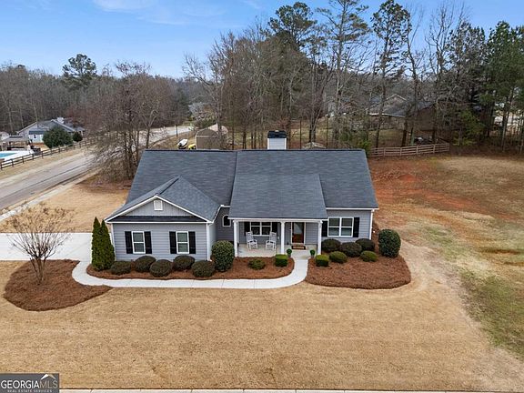 4th image of 110 Spetchley Way