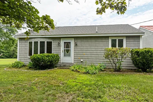 585 Walnut Hill Rd Photo 1