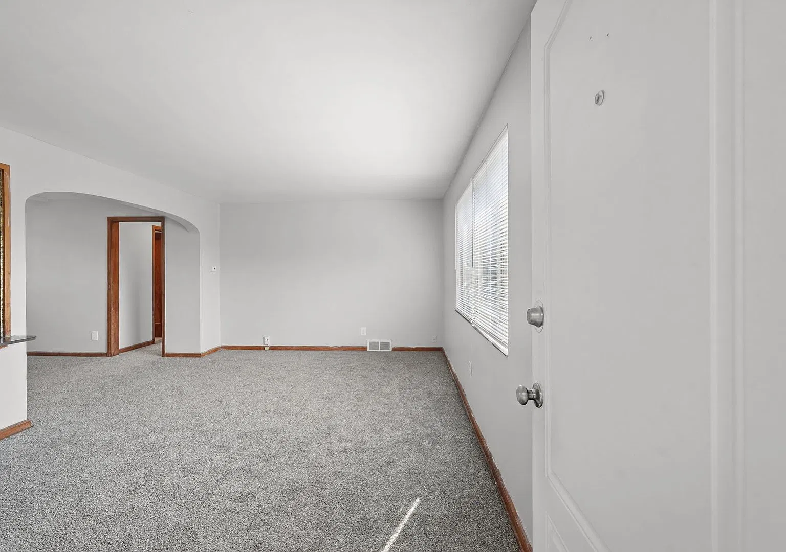 E Broad Street - 3442 C — Photo 2