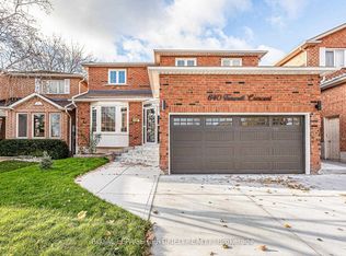 640 Farwell Cres, Mississauga, ON L5R2A7