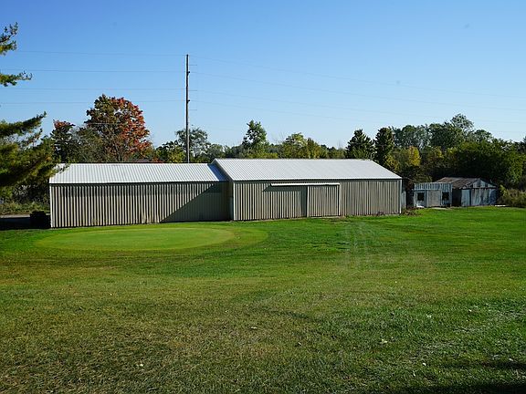 4th image of 1840 Cornell Rd