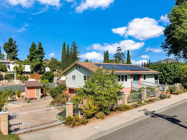 8686 Echo Dr, La Mesa, CA 91941