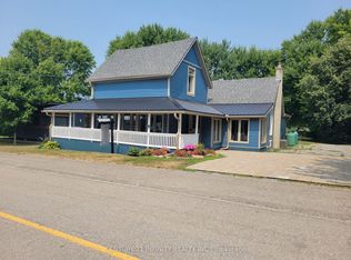 11 Campbell St, Rideau Lakes, ON K0G1V0