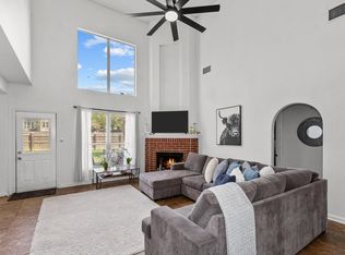 6158 Heritage Place Dr, San Antonio, TX 78240