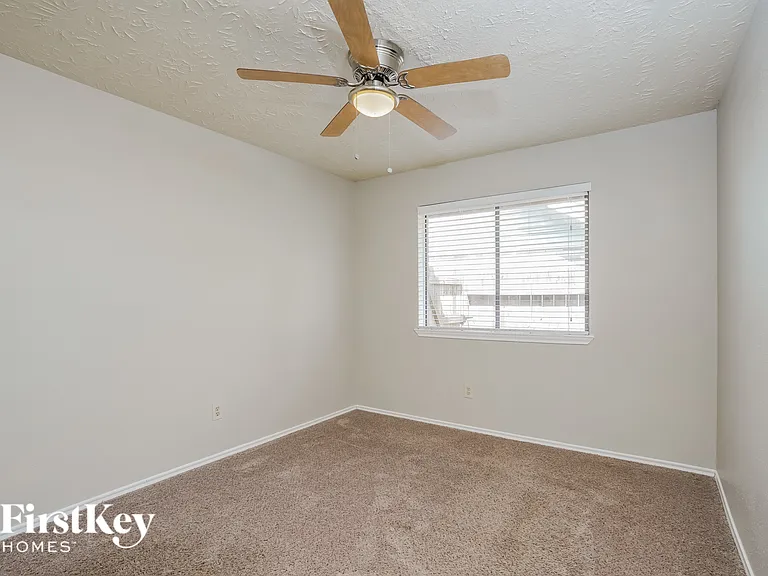 18423 Arbormont Dr — Photo 12