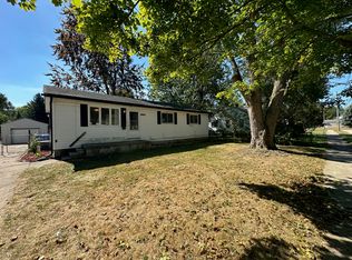 11430 Metter Ave, Warren, MI 48089