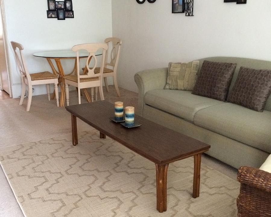 living room w/glass top dining table