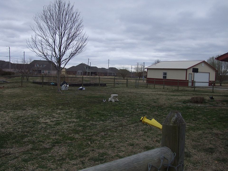2nd image of 9151 N 153rd East Ave