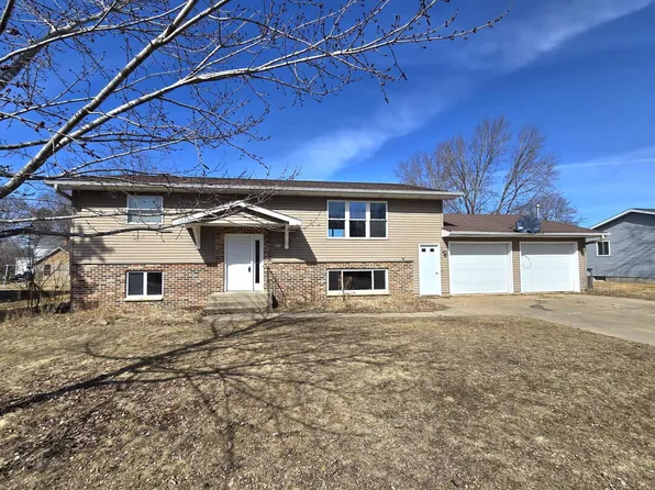 828 E Taft STREET, Blair, WI 54616