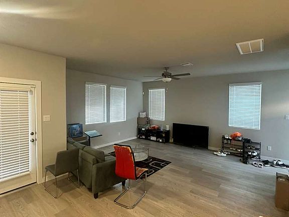 2nd image of 3123 Moonlit Mesa Ln #3123