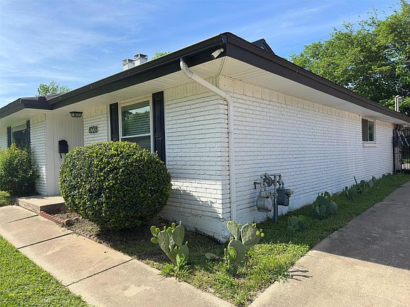 3rd image of 8230 El Retiro Rd