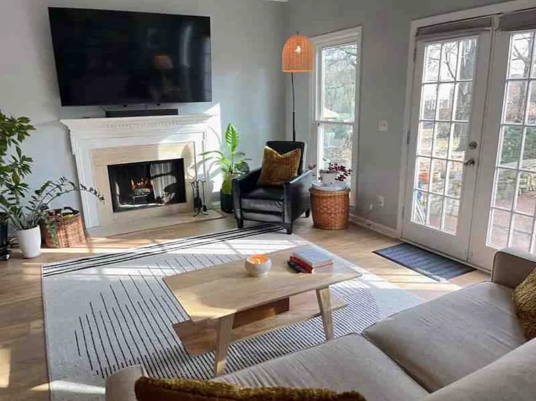2 bed, 2.5 bath, 1400 sqft, $2,850 — Photo 1