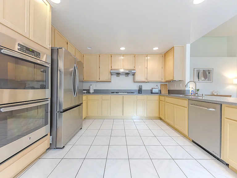 3012 Cordova Ct — Photo 19