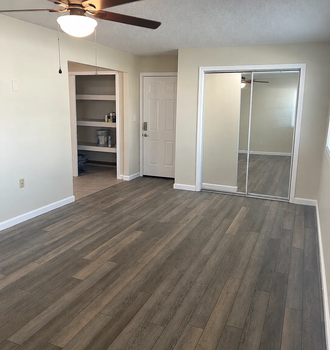 2 bed, 884 sqft, $1,150 — Photo 2