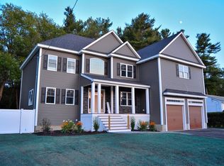 204 Fox Hill Rd, Burlington, MA 01803